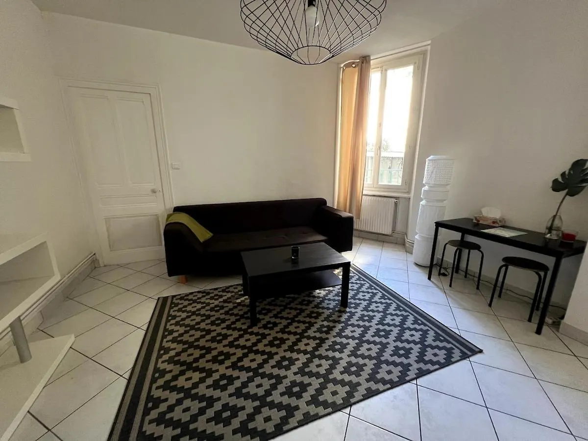 Appartement Paisible Villeurbanne France