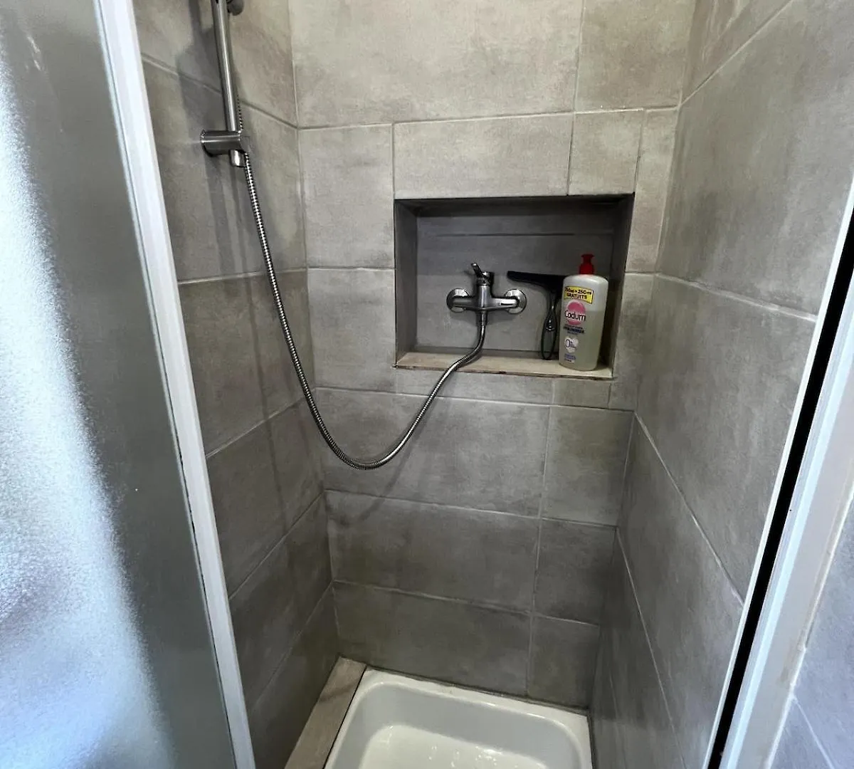 Appartement Paisible Villeurbanne 0*,